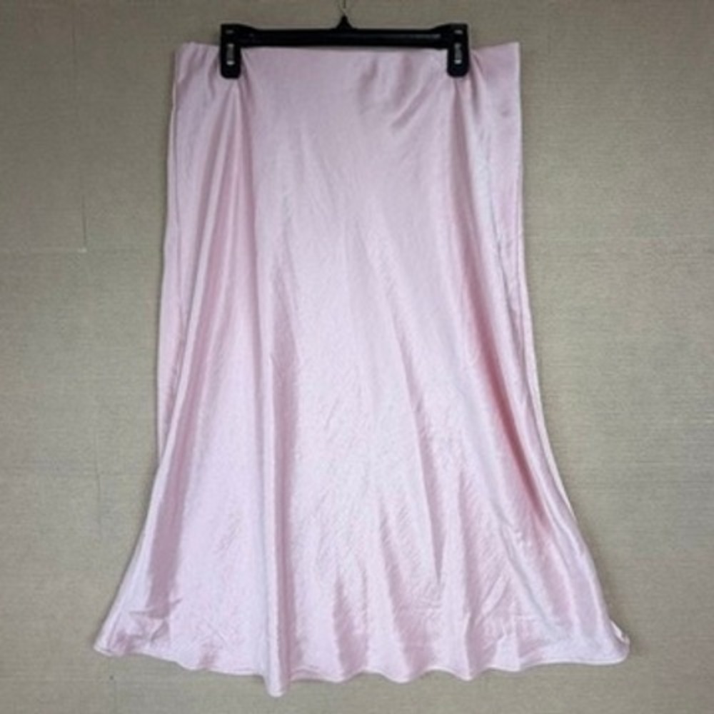 Karen Kane Pink Shimmer Bias Satin Finish Midi Skirt XL New With Tags